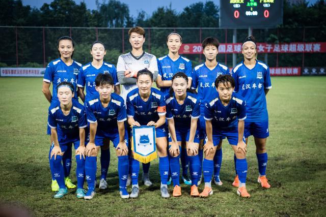 乒超联赛总决赛深圳山东女团争冠 孙颖莎独得2分
